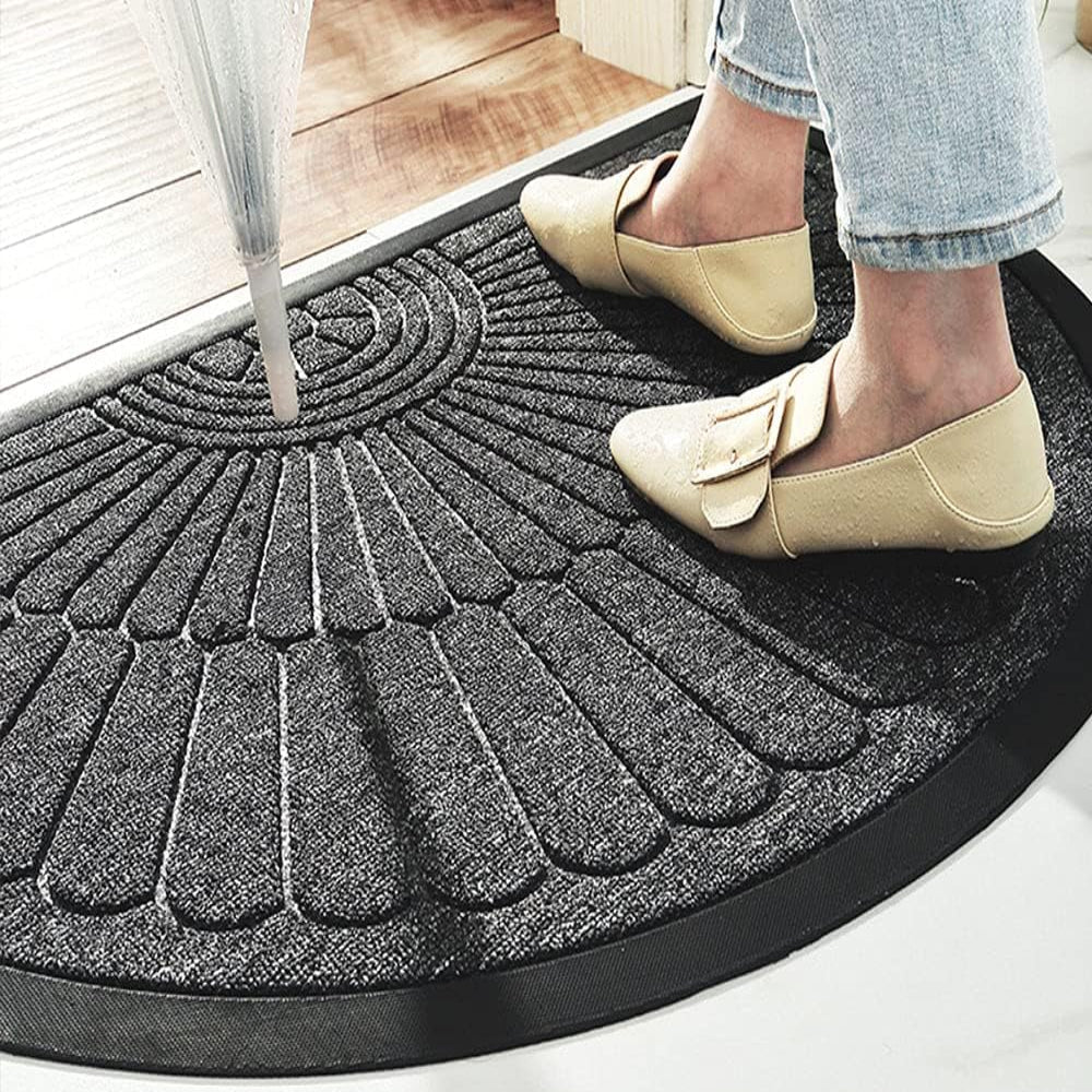 Non-Slip Rubber Semi-Circular Door Mat
