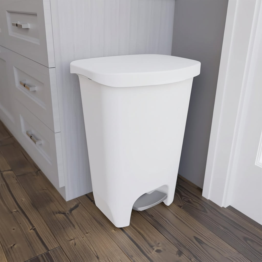 13 Gallon Step Pedal Trash Can