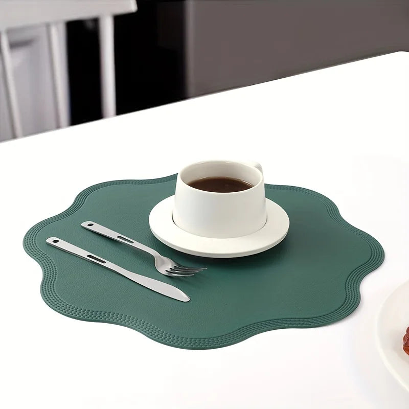 FloraMat | Luxury Round Faux Leather Placemats
